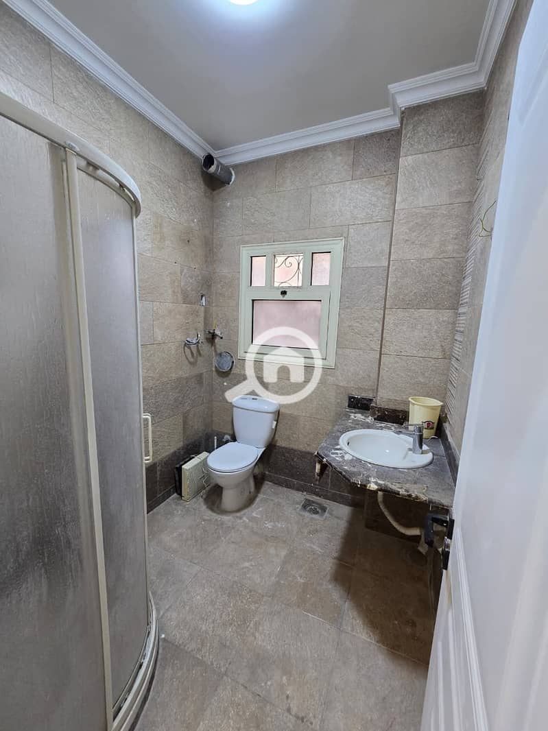 13 WhatsApp Image 2025-11-25 at 14.39. 00_17f27fba. jpg