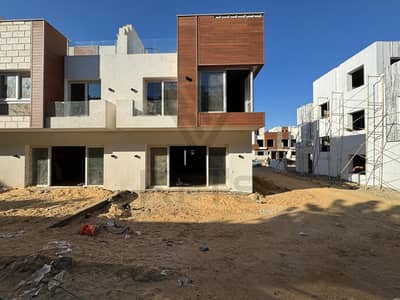 4 Bedroom Townhouse for Sale in New Cairo, Cairo - WhatsApp Image 2025-12-18 at 4.12. 58 PM (2). jpeg