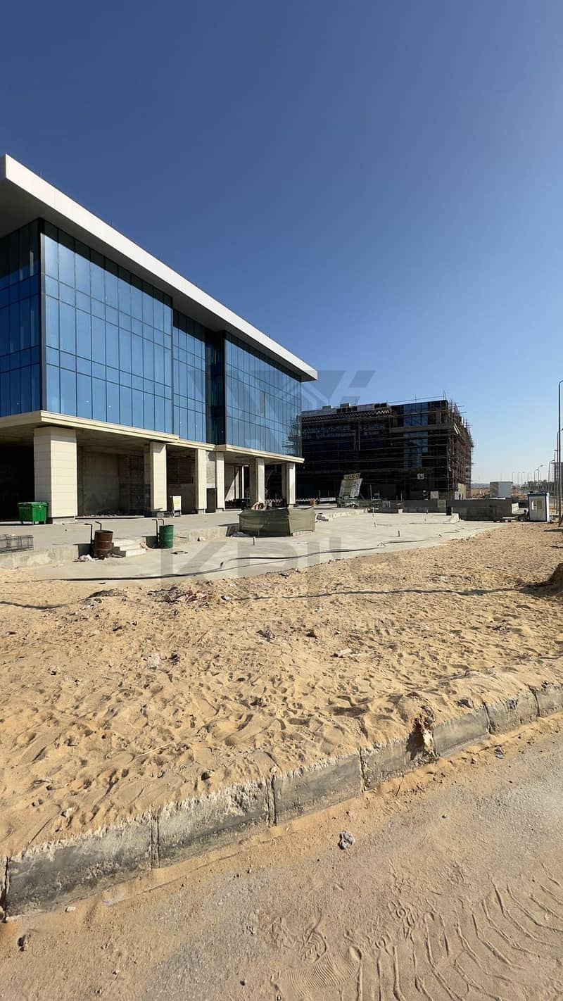 9 b11a09d7-742d-4525-ba48-59f91d781c83. jpg