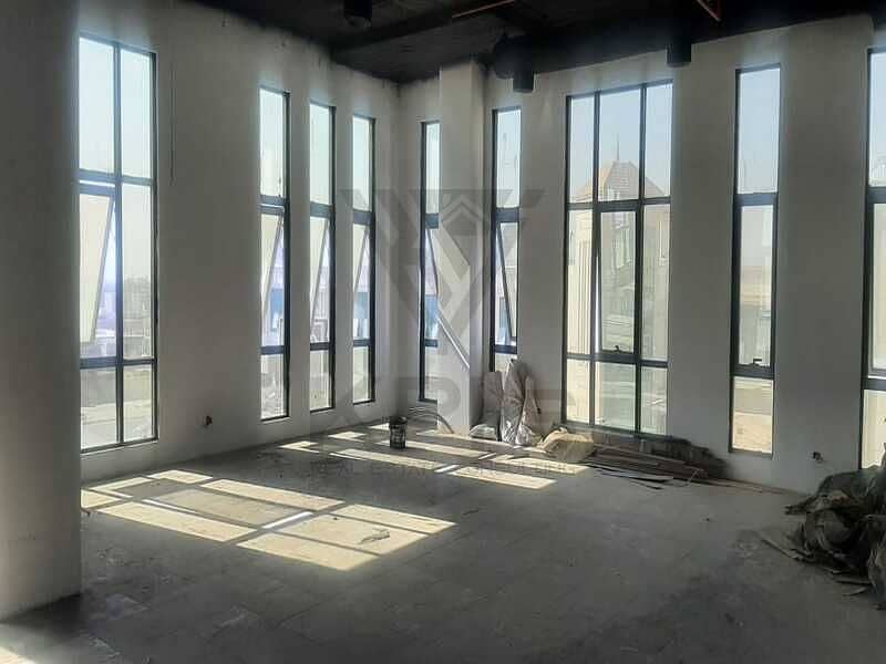 4 c32db9f6-1f9b-4625-a8fa-374e23a5d7ce. jpg