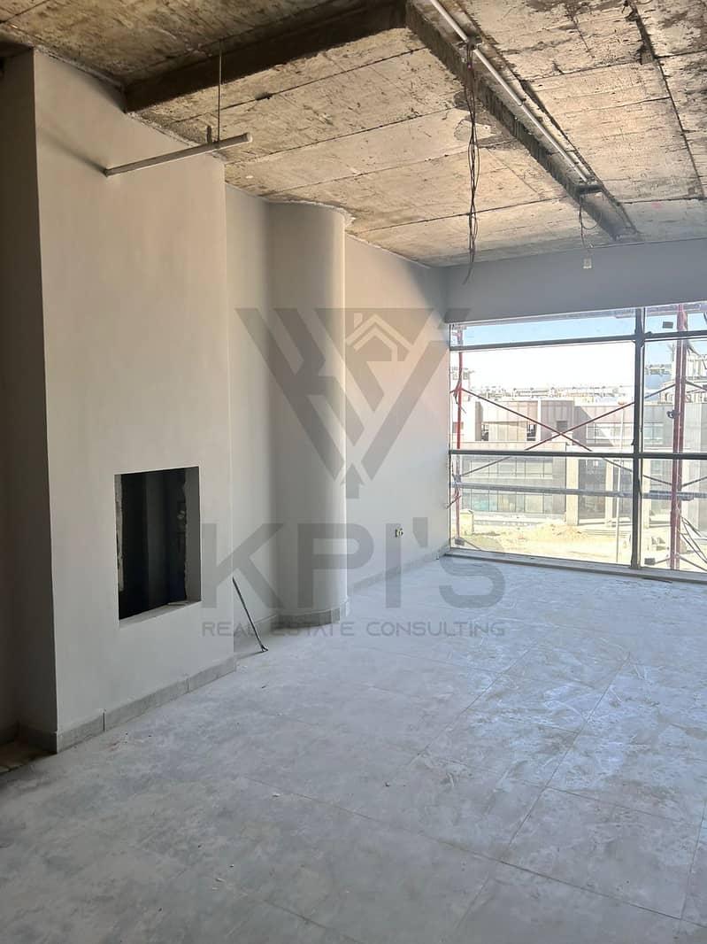 8 f577e326-52f0-4672-b769-3b725b4fc14f. jpg