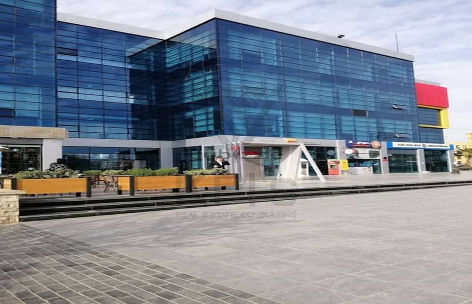 6 74862190-600x450. jpeg