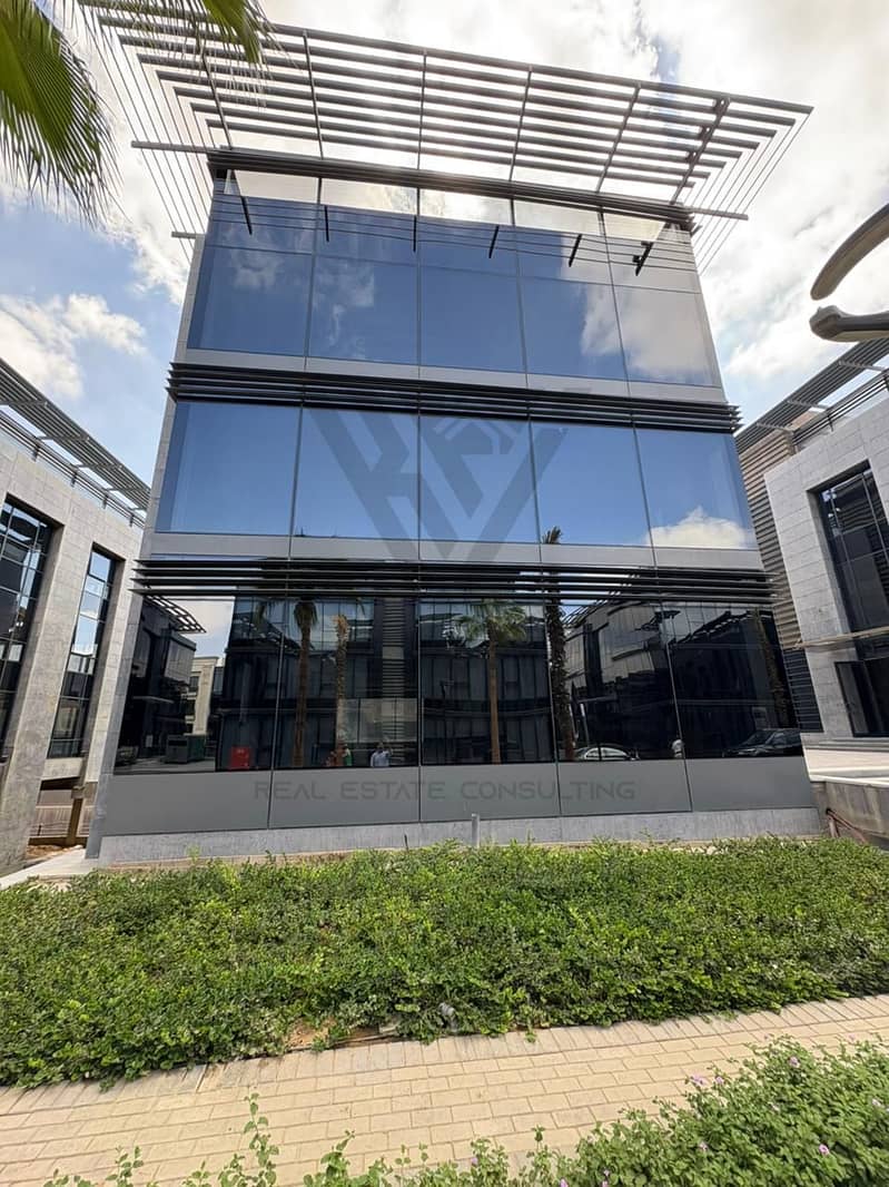 4 WhatsApp Image 2025-10-18 at 19.10. 21. jpeg