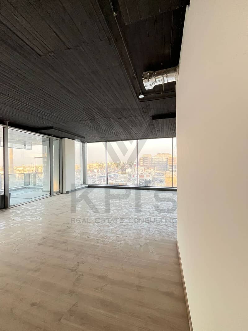 8 b1a3a23b-6e57-421b-9171-74ea1eff0fd6. jpg