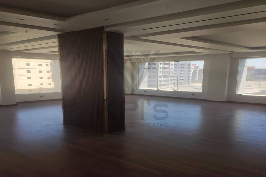 4 WhatsApp Image 2025-11-23 at 14.15. 11. jpeg