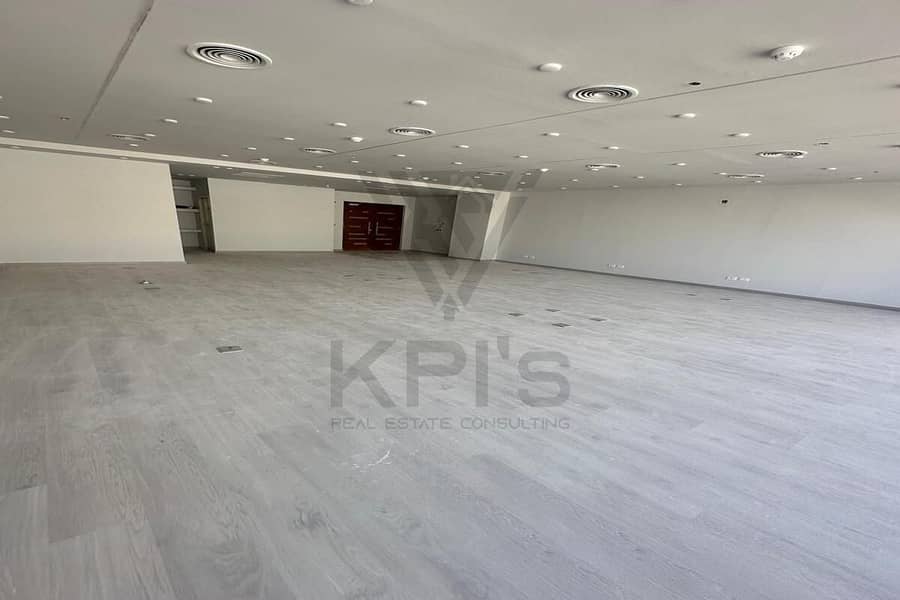 2 WhatsApp Image 2025-11-23 at 1.52. 30 PM (3). jpeg