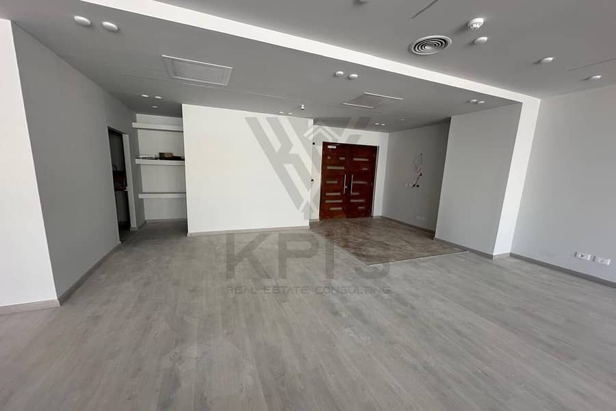 8 WhatsApp Image 2025-11-23 at 1.52. 29 PM (1). jpeg