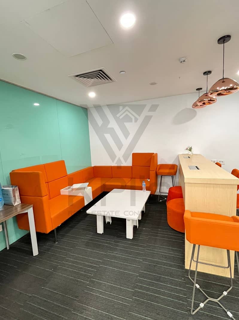 5 8247954c-85a9-4aca-81d8-993b40919610. jpg