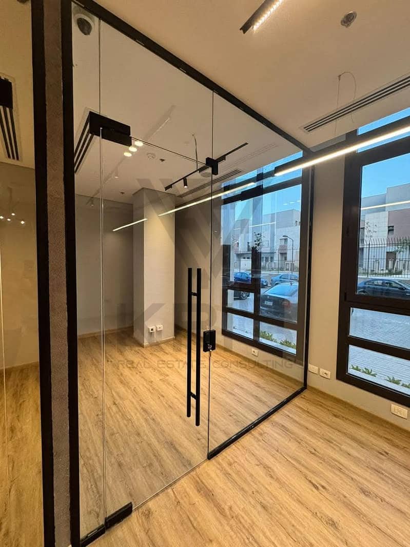 2 WhatsApp Image 2025-10-19 at 12.05. 32 PM. jpeg