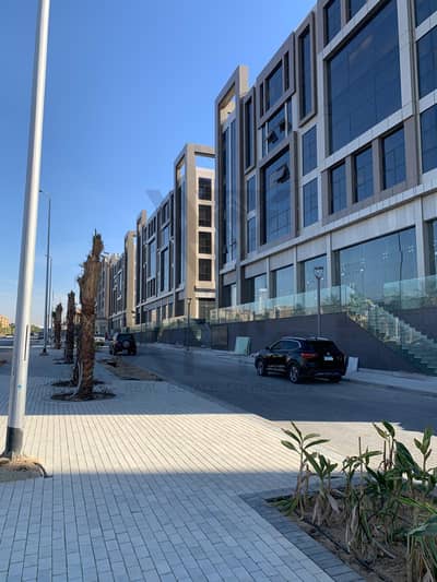 مکتب للبيع في القاهرة الجديدة، القاهرة - 9b6bd810-465d-4cd3-8fa2-9ff1873beb79. jpg مکتب للبيع في القاهرة الجديدة، القاهرة - 9b6bd810-465d-4cd3-8fa2-9ff1873beb79. jpg