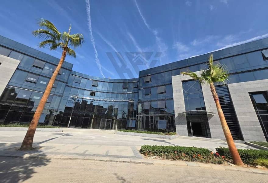 6 bb6cb6d7-d4a5-4c2d-a115-5d4e21044e93. jpg