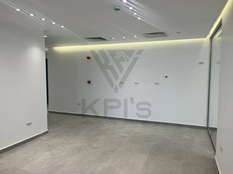 6 384ded82-97e9-4cc9-a592-ab8ae5b574bd. jpg