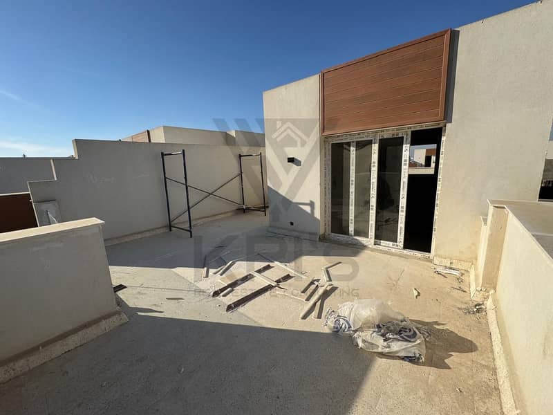 4 WhatsApp Image 2025-12-18 at 4.13. 01 PM. jpeg