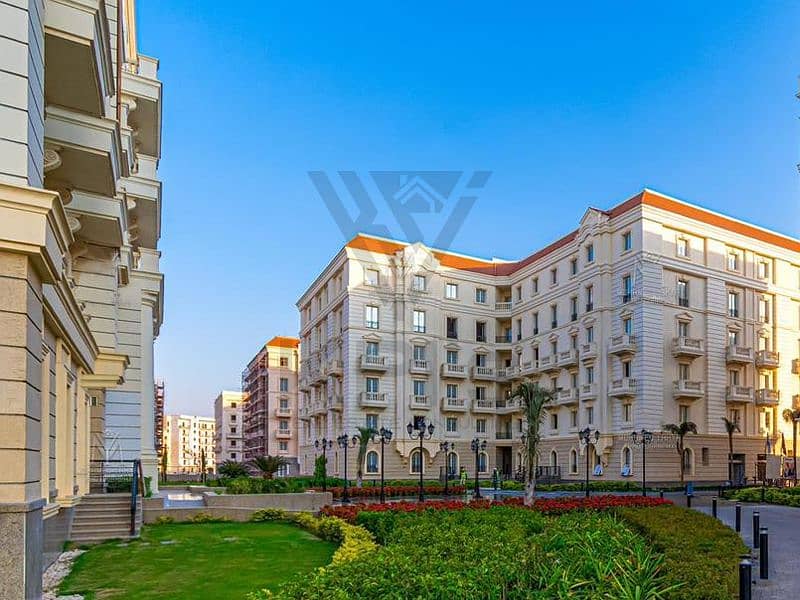 6 Photographer 17. jpg