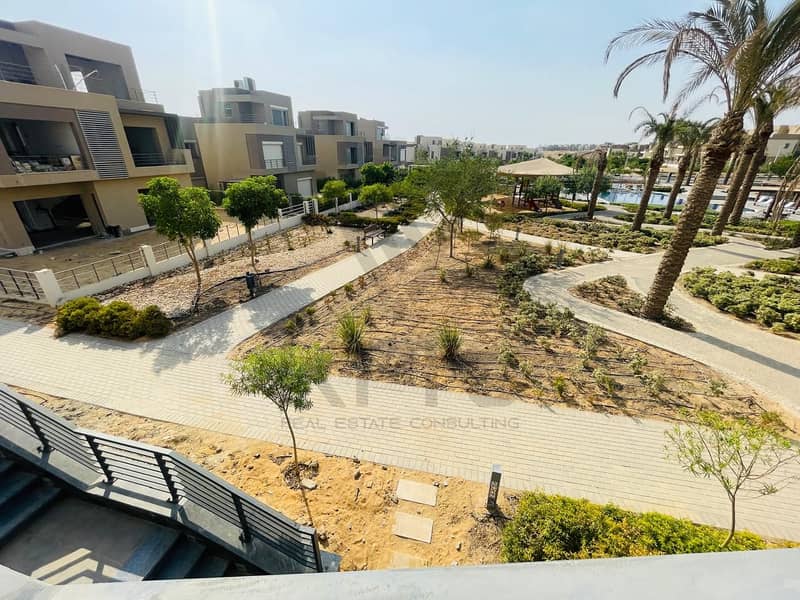 4 WhatsApp Image 2025-12-18 at 20.53. 20_551baba5. jpg