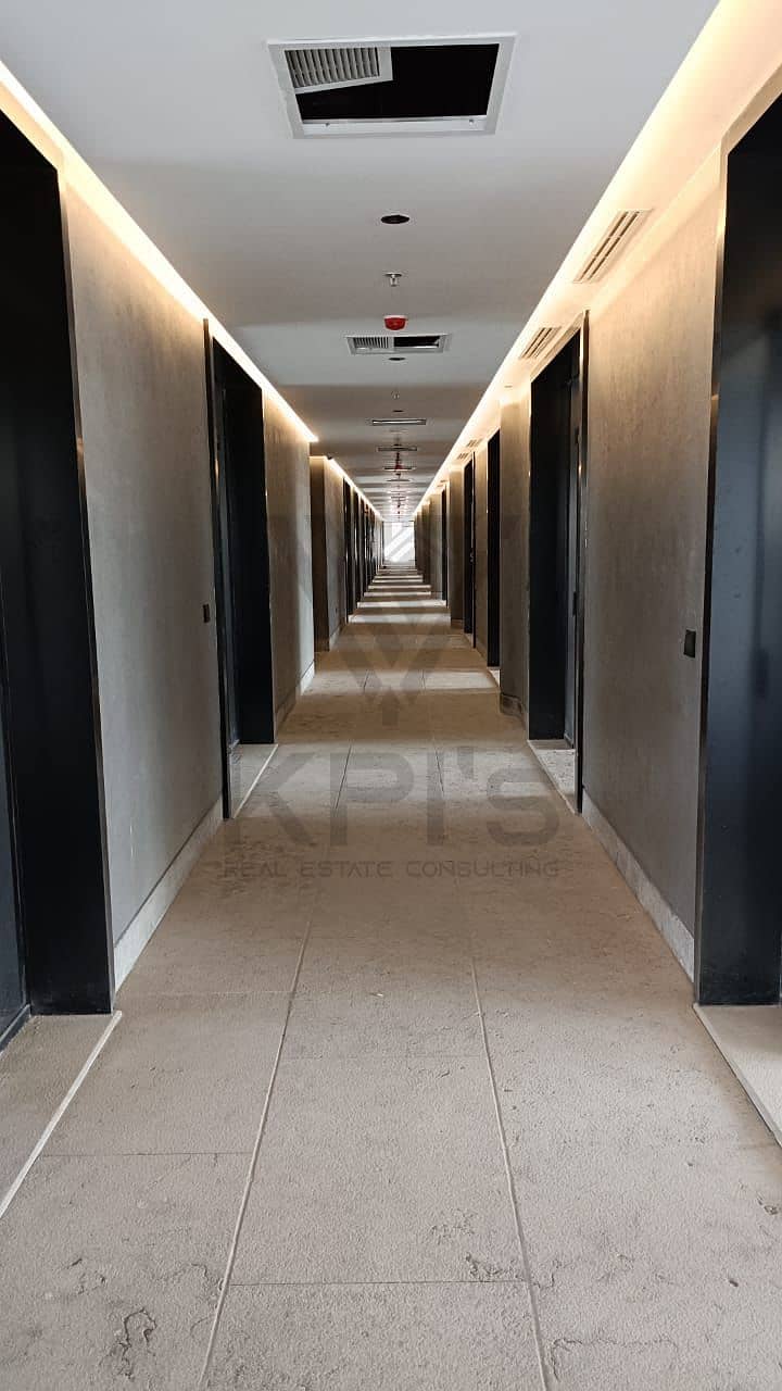 7 2e1c96b1-e9bb-431e-941d-f47d4d1ddf72. jpg