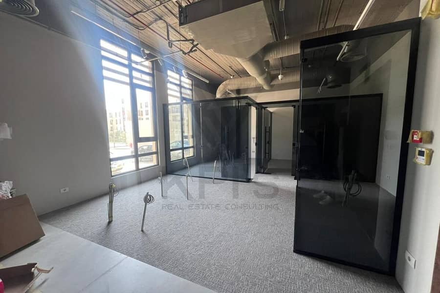 4 WhatsApp Image 2025-12-08 at 11.15. 49 AM (1). jpeg