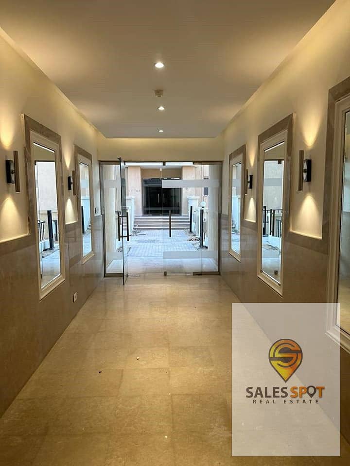 3 WhatsApp Image 2024-10-19 at 12.27. 38_c77cafb7. jpg