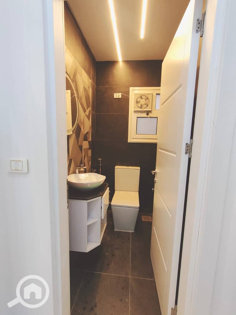 9 WhatsApp Image 2025-12-25 at 3.15. 15 PM. jpeg