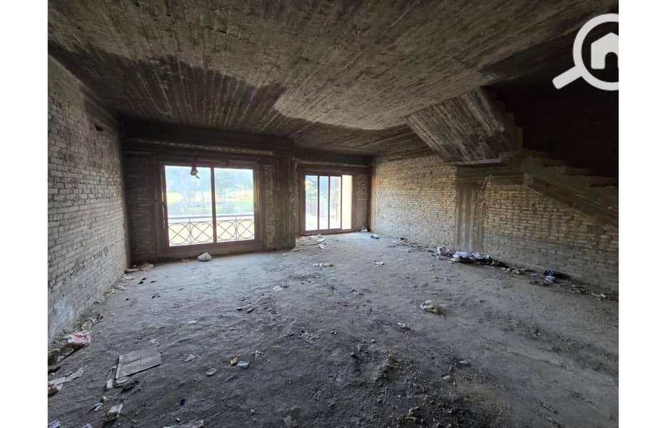 2 WhatsApp Image 2024-12-03 at 12.10. 27 PM (1). jpg