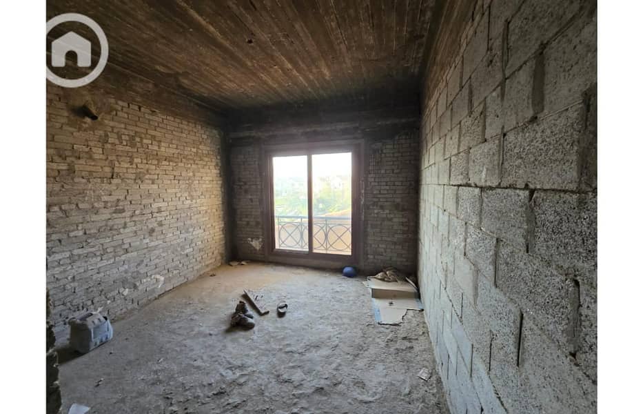 8 WhatsApp Image 2024-12-03 at 12.10. 29 PM (2). jpg