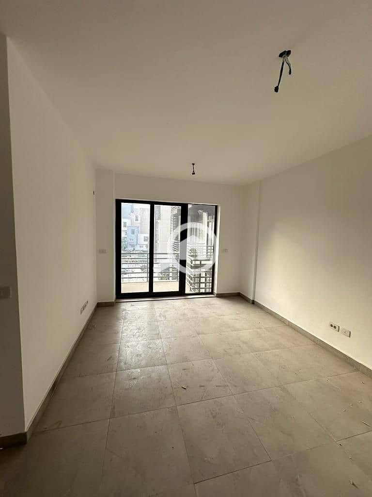 2 WhatsApp Image 2025-10-05 at 3.24. 27 PM. jpeg