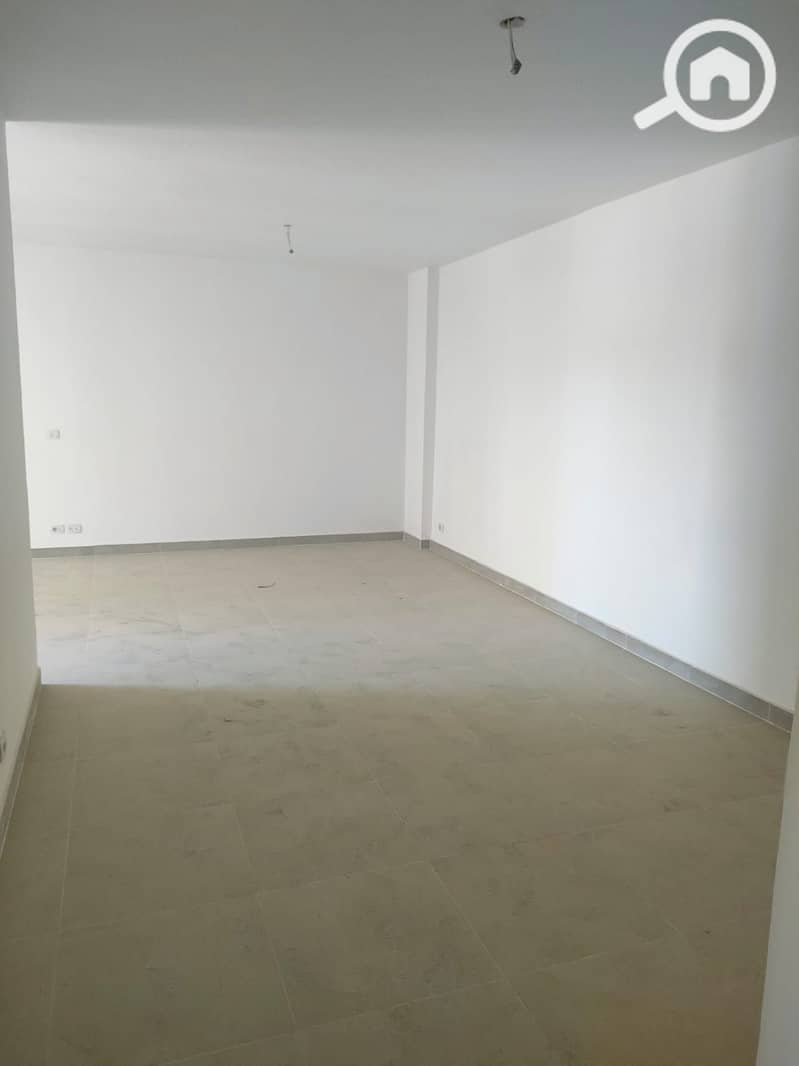 3 WhatsApp Image 2025-09-22 at 5.21. 39 PM (2). jpeg