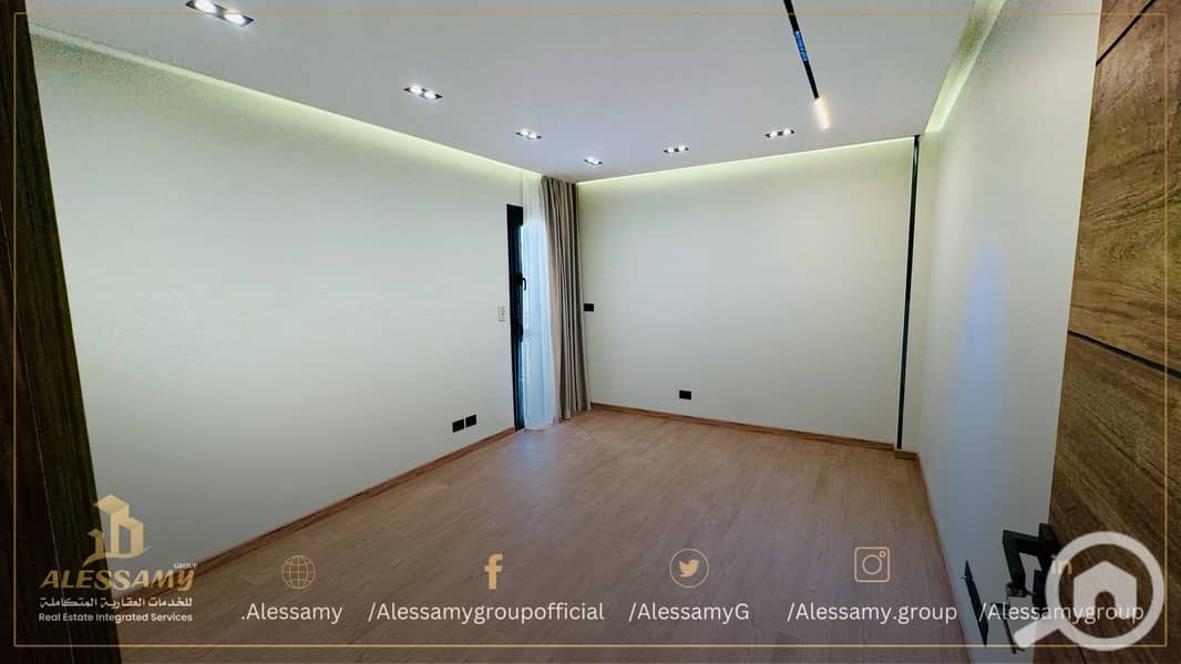 6 apartment luxarianb10madinatyE78A34BC-358F-4625-AE82-C95B7CF20A42. JPEG