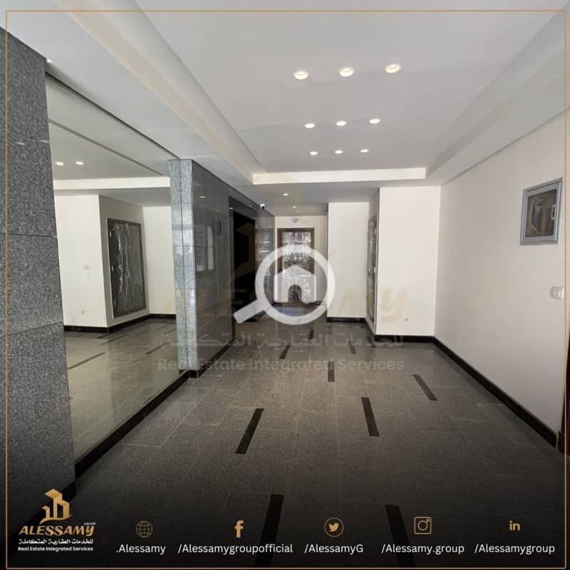 11 WhatsApp Image 2025-03-05 at 15.49. 07 (1). jpeg