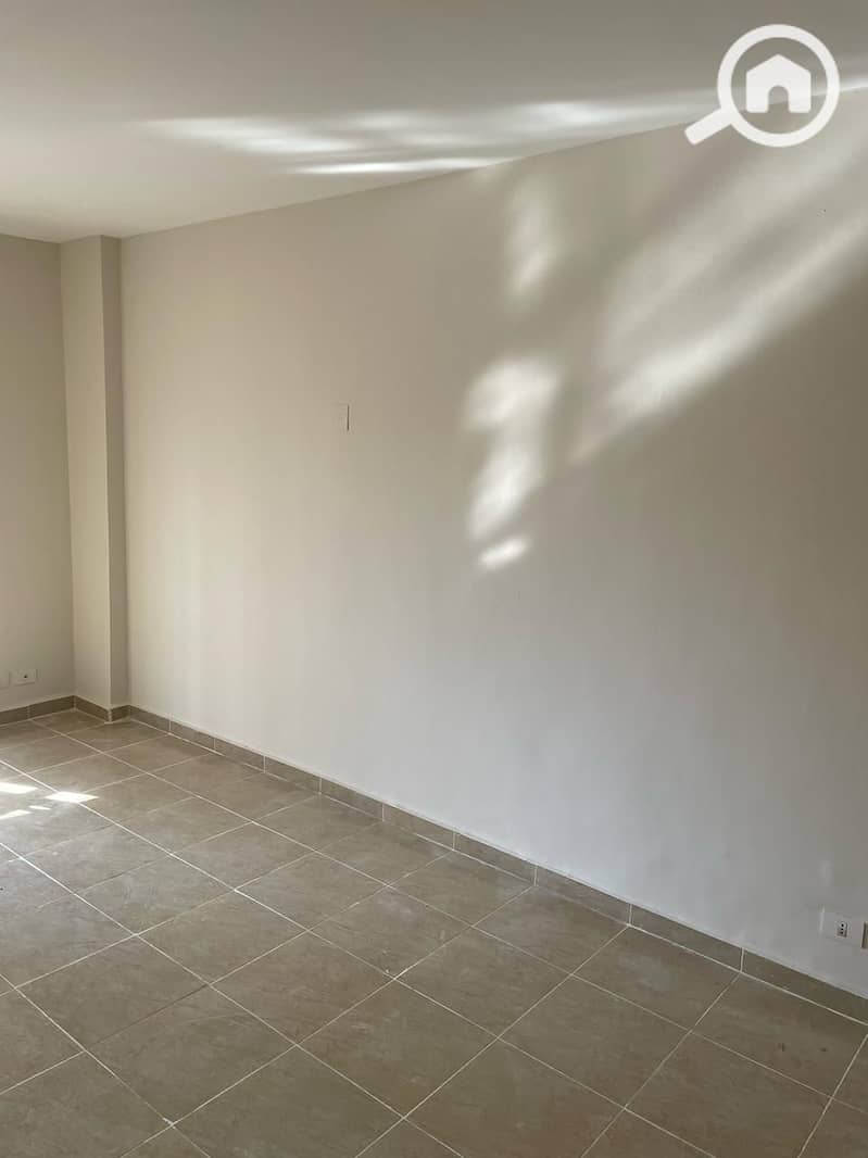 8 WhatsApp Image 2026-01-06 at 11.58. 05 AM. jpeg