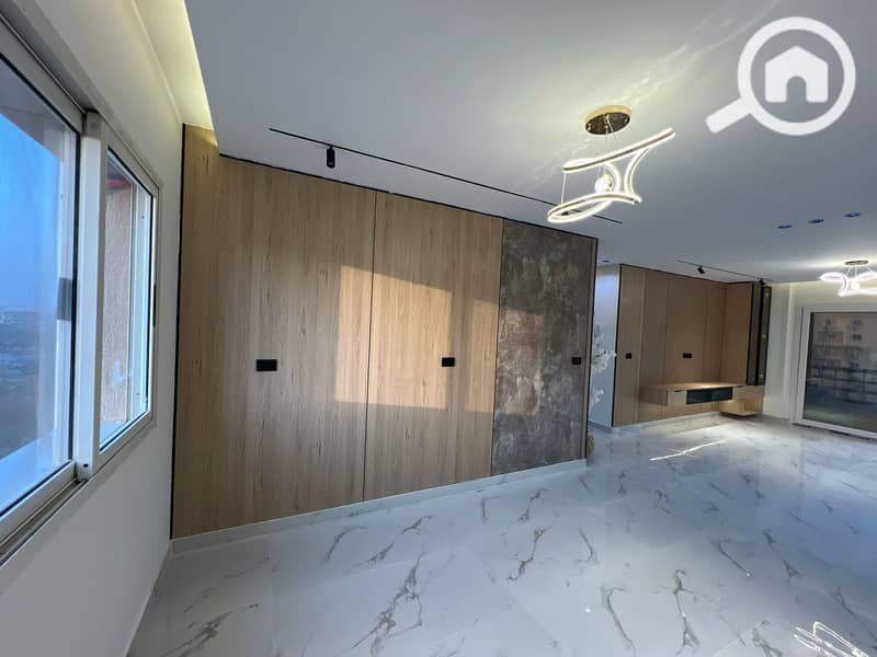 5 WhatsApp Image 2025-12-22 at 1.00. 45 PM. jpeg