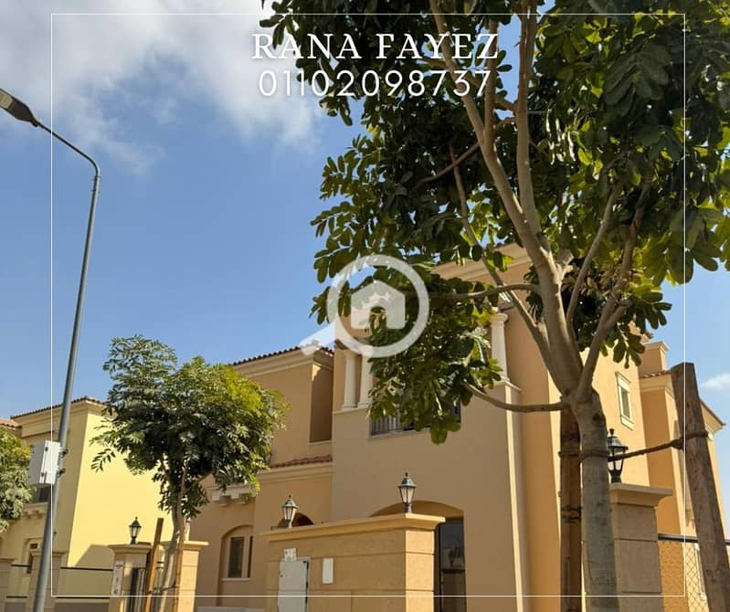 2 Pink Yellow Blue Bold Nature Photo Spring Season Message Facebook Post (16). png