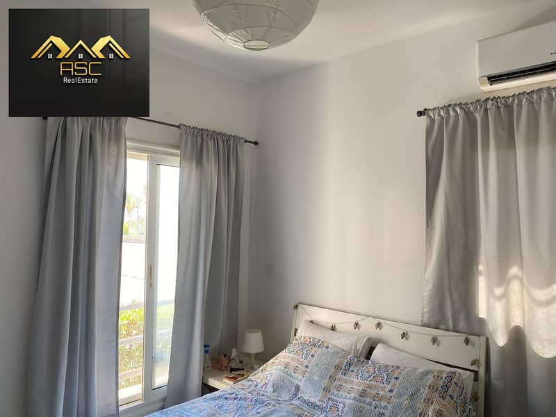 7 6fe0c1a2-0399-4ef1-a60b-f0460b44a4b6. jpg