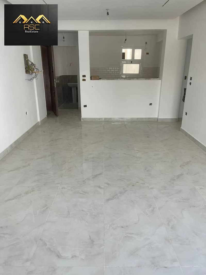 4 71a1fda7-ba49-4c59-b13f-fcd3d85de6a6. jpg