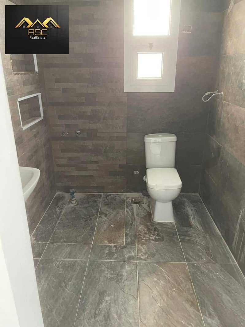 8 10ca20da-5264-4b76-a5ff-cdeacb80d0a8. jpg