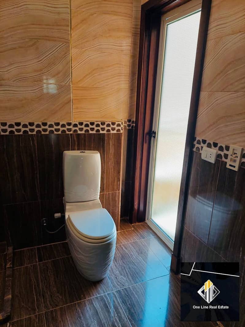 5 fcf5d510-c521-44fd-80df-35fba376d7a8. jpeg