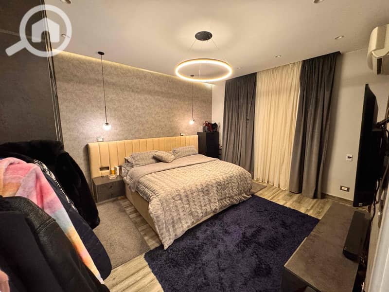 4 350a8fb2-1bcc-44a5-8f2b-ff4f06865c4c. jpg