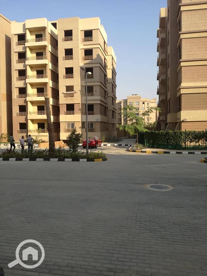 9 44179919_2190422281280941_1719521342711136256_n. jpg