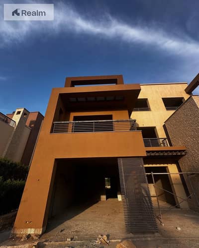 فیلا 5 غرف نوم للبيع في 6 أكتوبر، الجيزة - WhatsApp Image 2026-01-17 at 11.16. 52 AM. jpeg فیلا 5 غرف نوم للبيع في 6 أكتوبر، الجيزة - WhatsApp Image 2026-01-17 at 11.16. 52 AM. jpeg