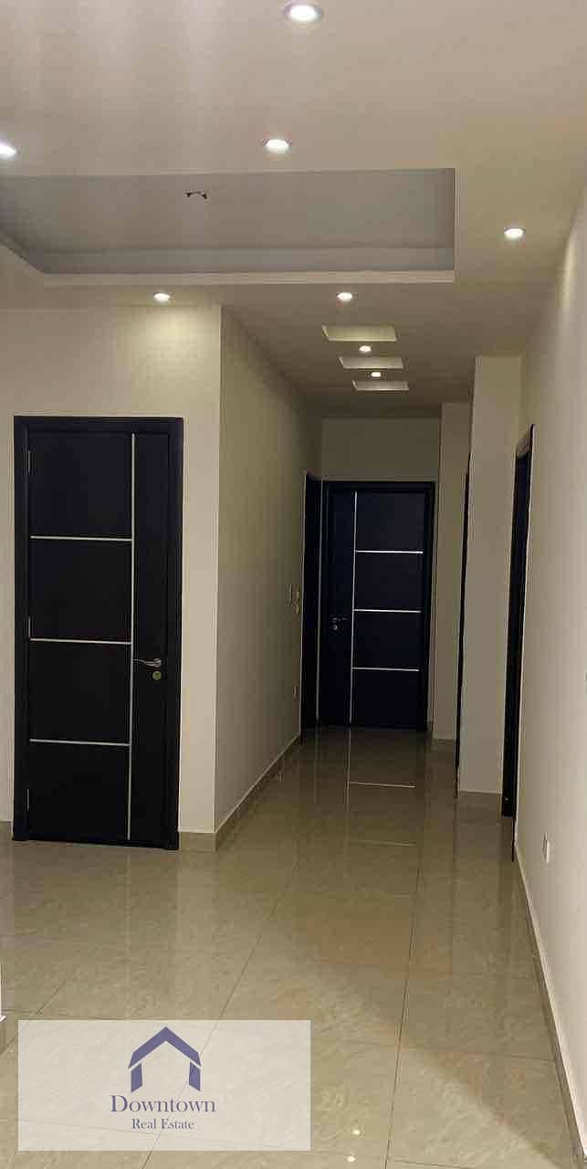 12 02ac9abc-f814-4528-bec8-578c35198e03. jpg