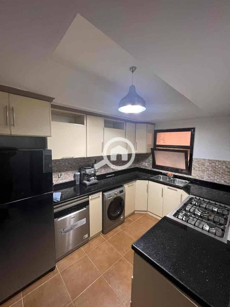 9 6095d247-3750-4ad9-9857-2d263eeb2eaa. jpg