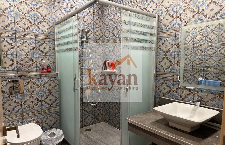 6 bf5c510a-d289-4efd-b47c-280b1c0ca31d. jpg