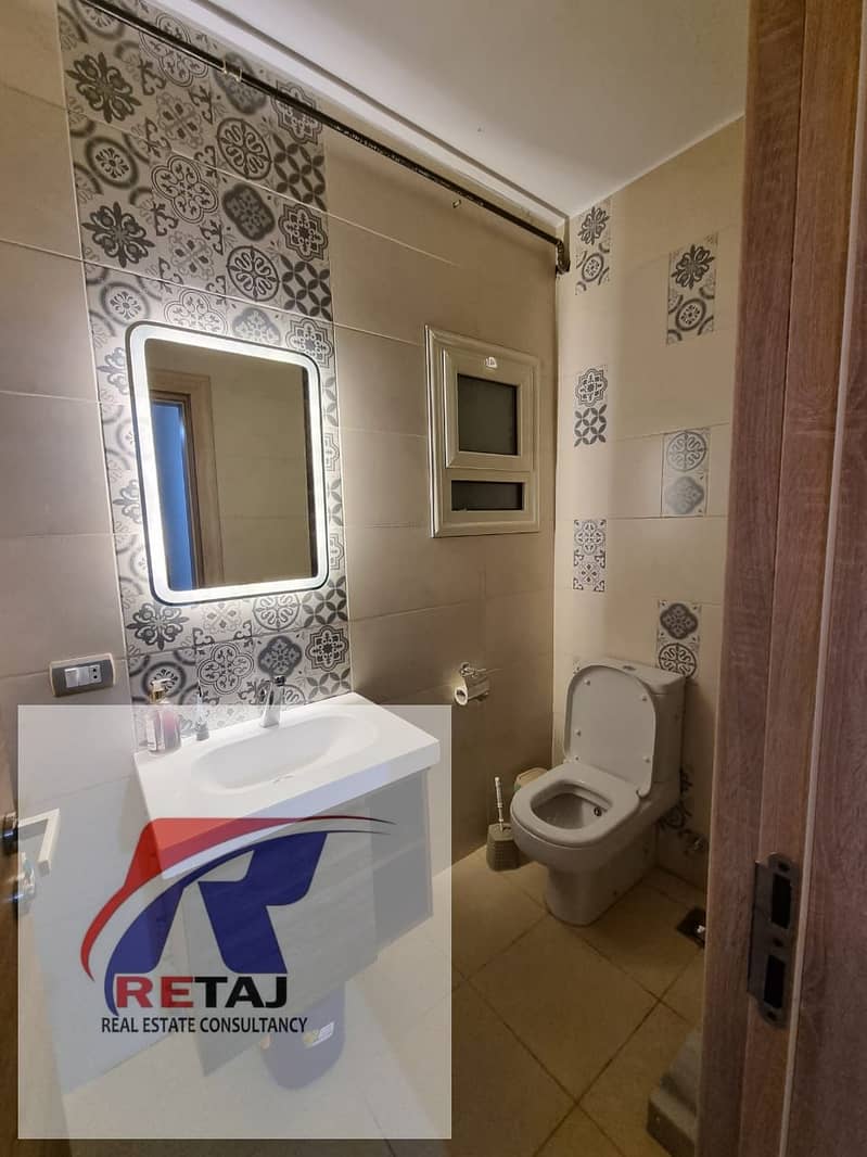 6 50744794-f4b9-4cdc-9689-141fd677b061. jpg