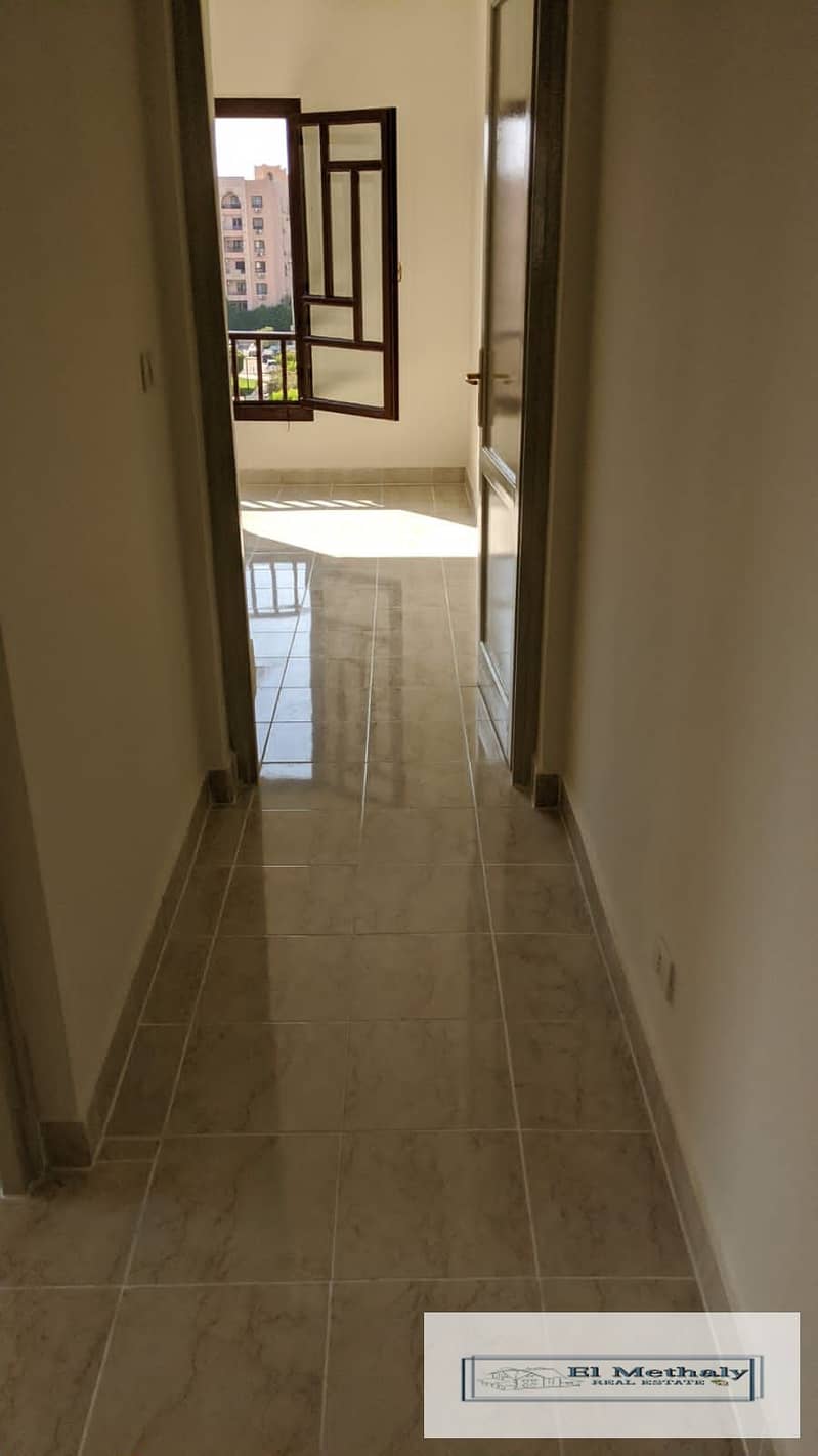 8 437b911e-b996-4f05-9424-82042f0f8654. jpg