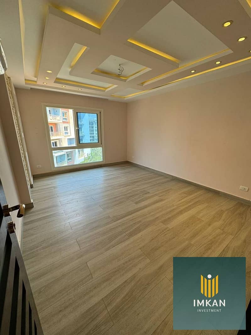 3 d8c25ecc-863c-4280-a166-c65d4224a9c5. jpg