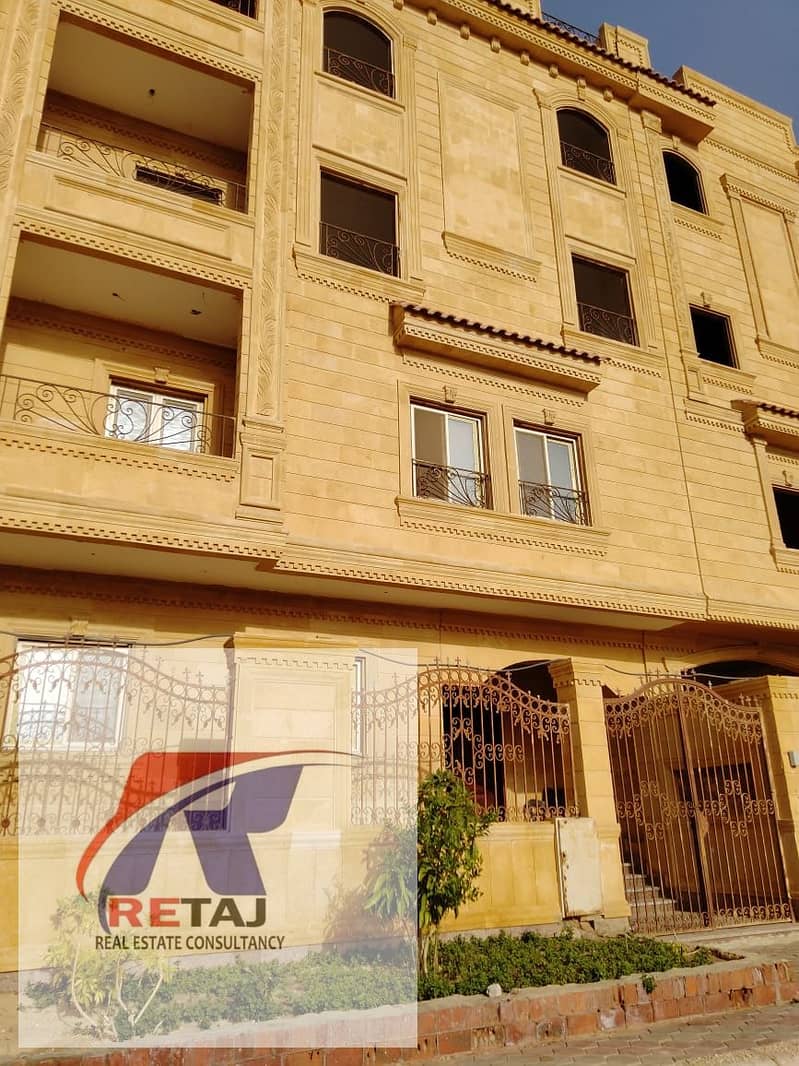 4 59c3c3ab-27ca-4963-839b-d8bf8a03b43f. jpg