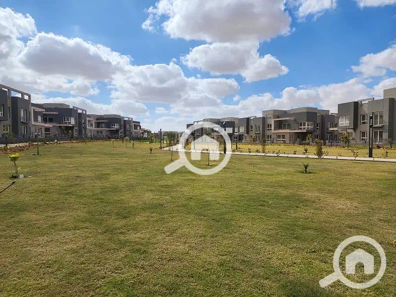 8 32569334-800x600. jpg