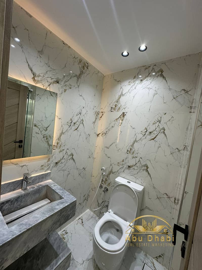 6 dfeebe99-a3f5-4fcc-965f-6f8145819a20. jpg