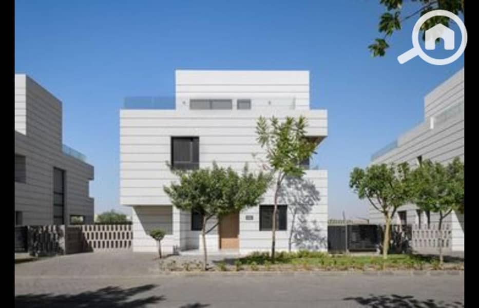 2 66250ee8e125e780714954. jpg