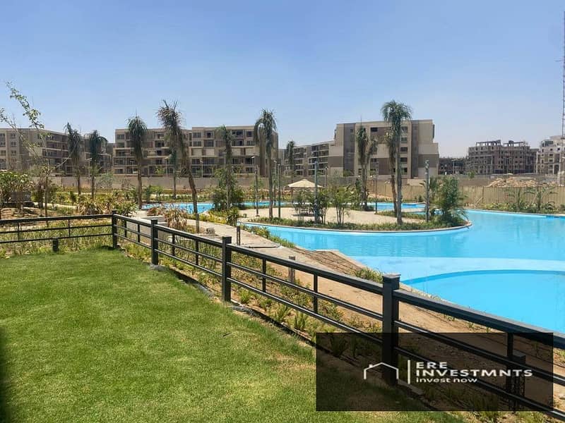 8 598627068_1966807463915496_8452904939443281410_n. jpg